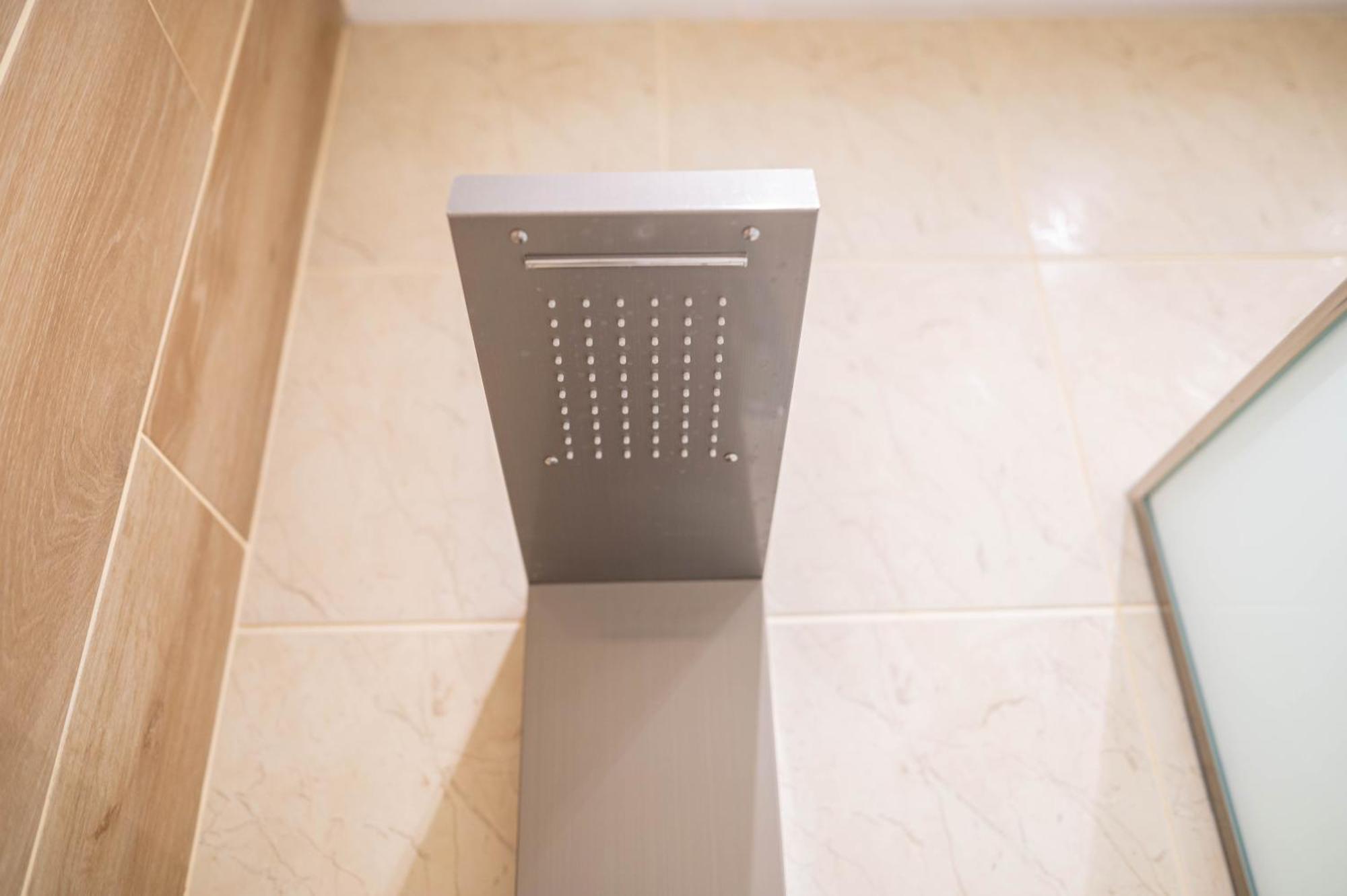 Kosnian City Suites Kültér fotó